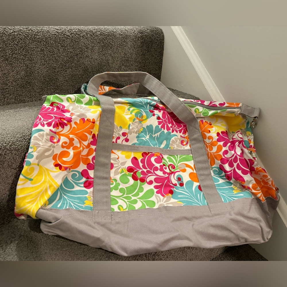 Thirty-One Retro Metro Weekender